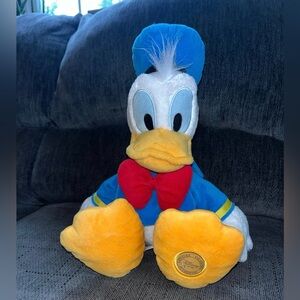 Disney Donald Duck 18” Plush Original Genuine Authentic